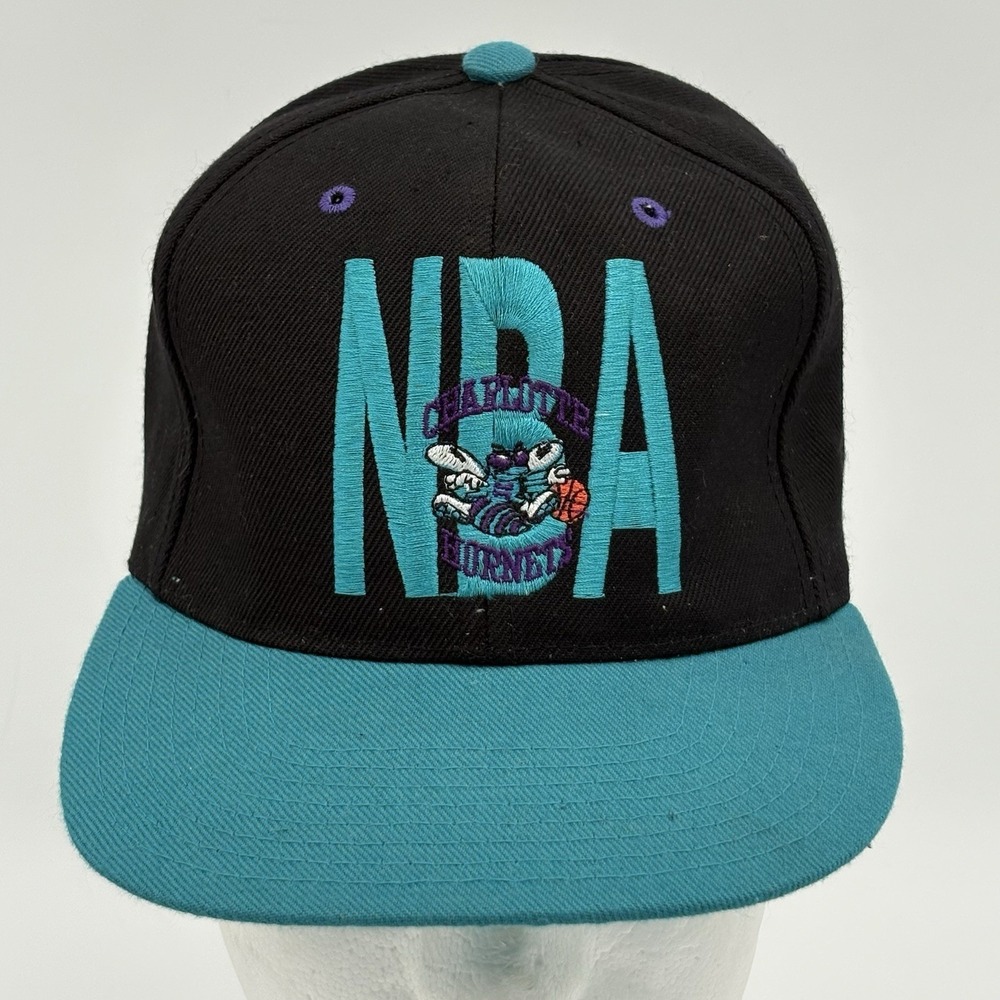 VTG Pro Player Charlotte Hornets NBA Snapback Hat Teal Black‎ Logo Cap 90s Retro